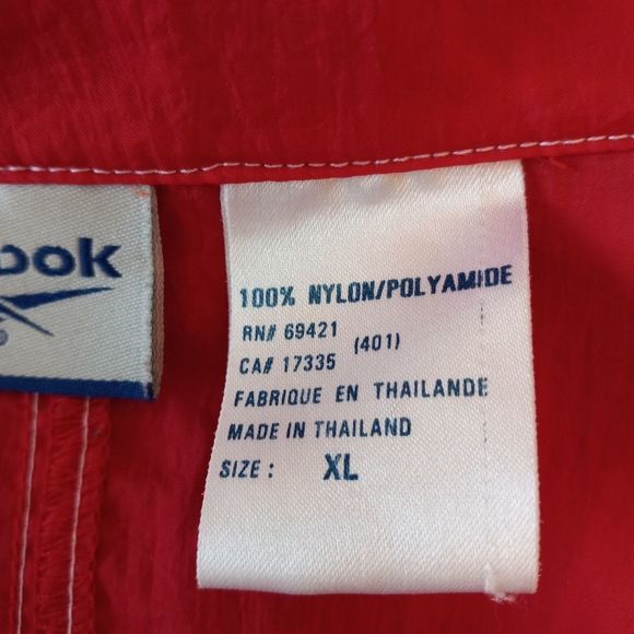Reebok Women's Windbreaker/Light Weight Jacket - Picture 6 of 6